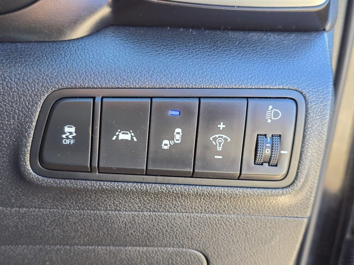 Used Hyundai TUCSON 2018 for sale - 75912831: Photo 31