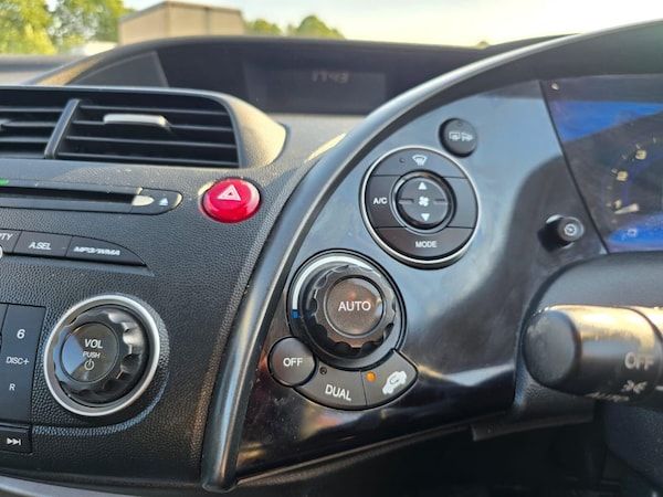 Used Honda Civic 2008 for sale - 75053850: Photo 20