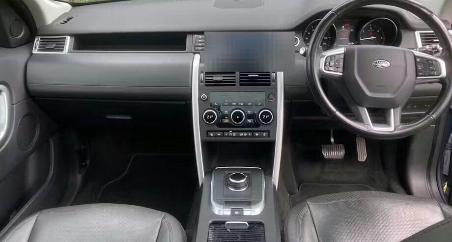 Used Land Rover Discovery Sport 2017 for sale - 77901072: Photo 5