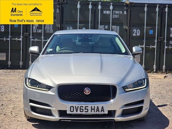 Used Jaguar XE 2015 for sale - 78926573: Photo