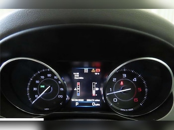 Used Jaguar XE 2015 for sale - 78926573: Photo