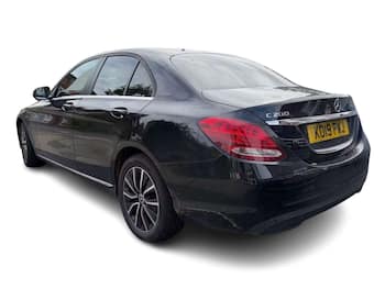 Used Mercedes-Benz C Class 2019 for sale - 79858149: Photo