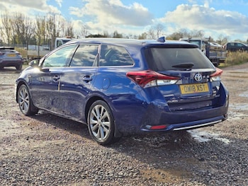 Used Toyota Auris 2018 for sale - 78906990: Photo