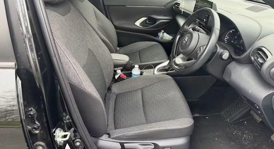 Used Toyota Yaris Cross 2022 for sale - 78097943: Photo 6