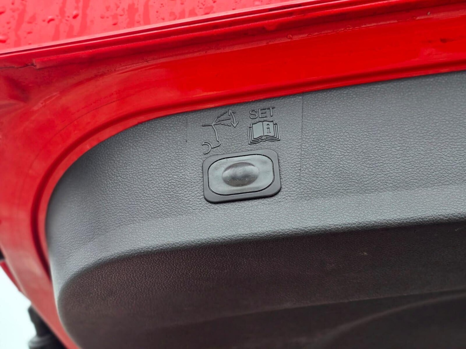 Used Ford Kuga 2015 for sale - 76376605: Photo 25