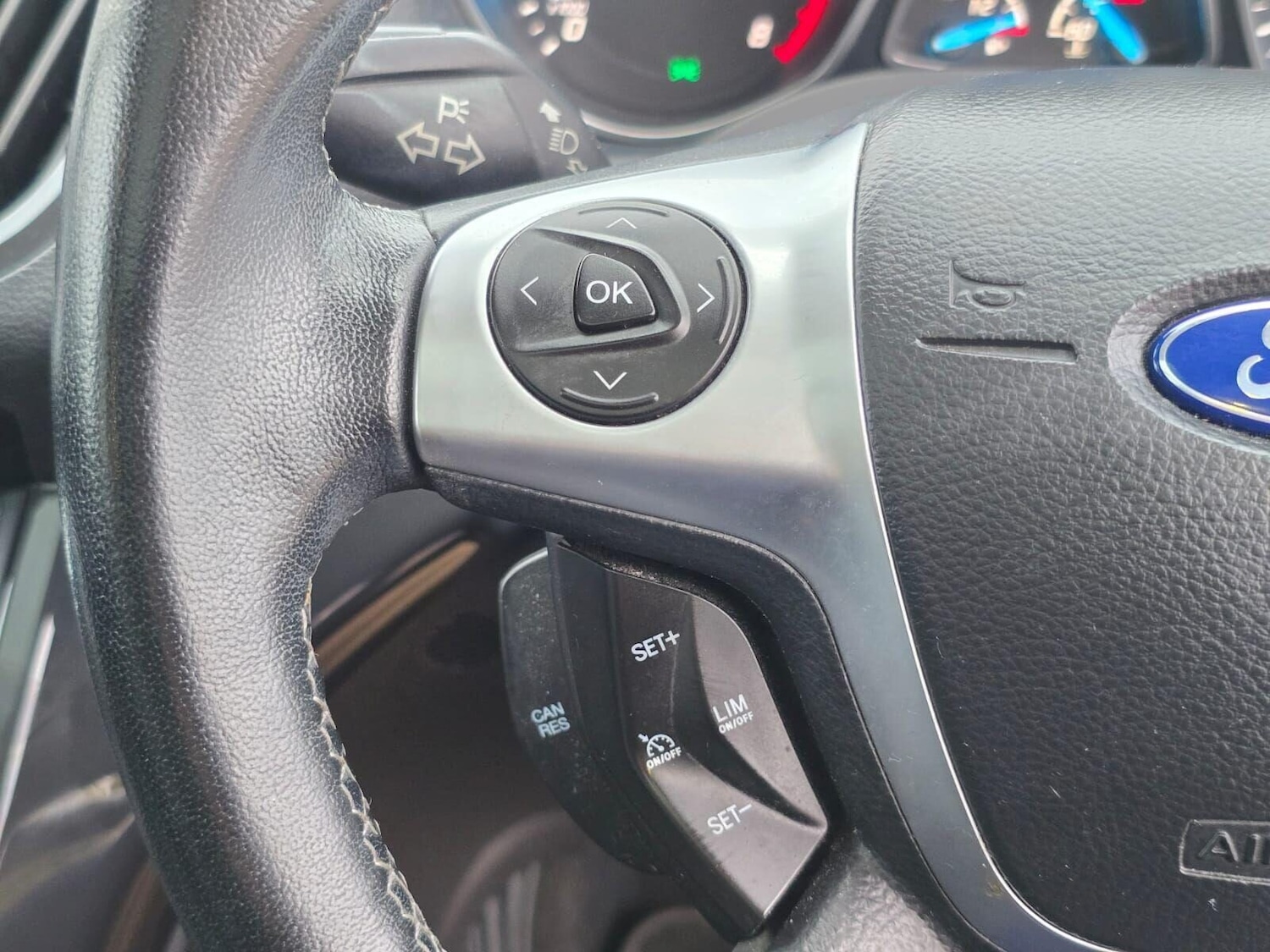 Used Ford Kuga 2015 for sale - 76376605: Photo 29