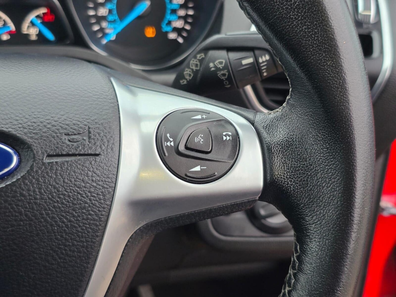 Used Ford Kuga 2015 for sale - 76376605: Photo 30