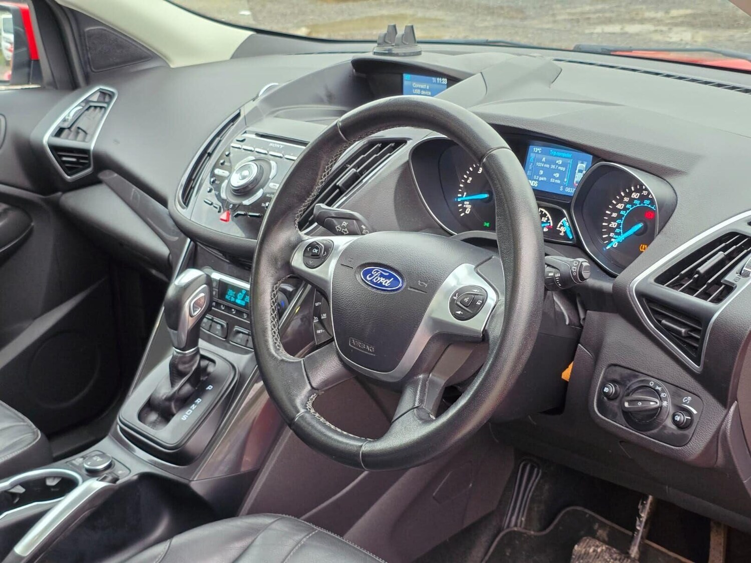 Used Ford Kuga 2015 for sale - 76376605: Photo 39