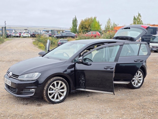Used Volkswagen Golf 2015 for sale - 76280675: Photo 11
