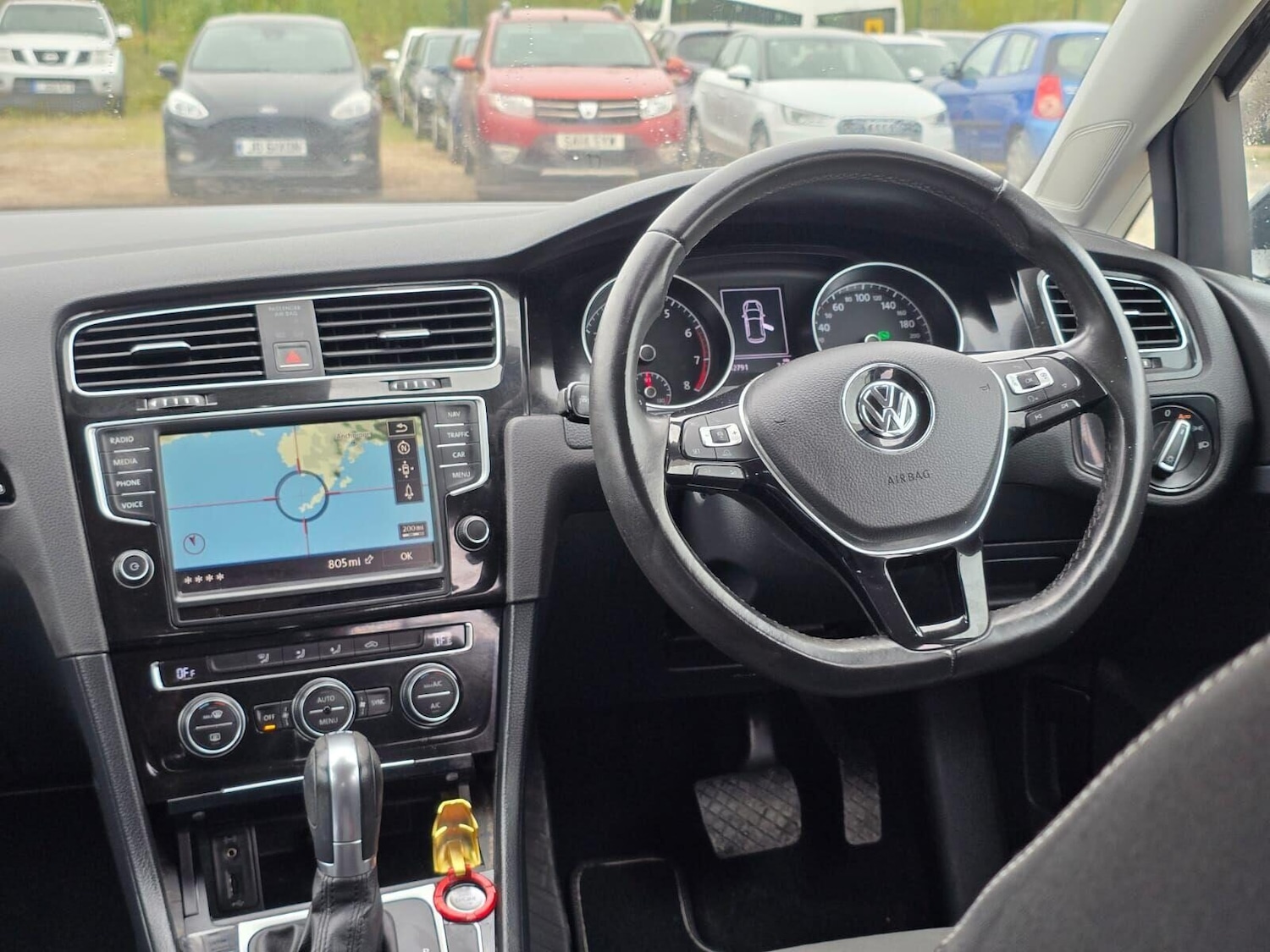 Used Volkswagen Golf 2015 for sale - 76280675: Photo 21