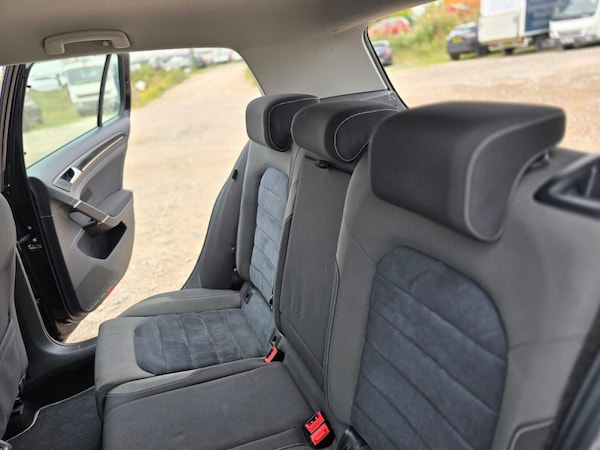 Used Volkswagen Golf 2015 for sale - 76280675: Photo 25