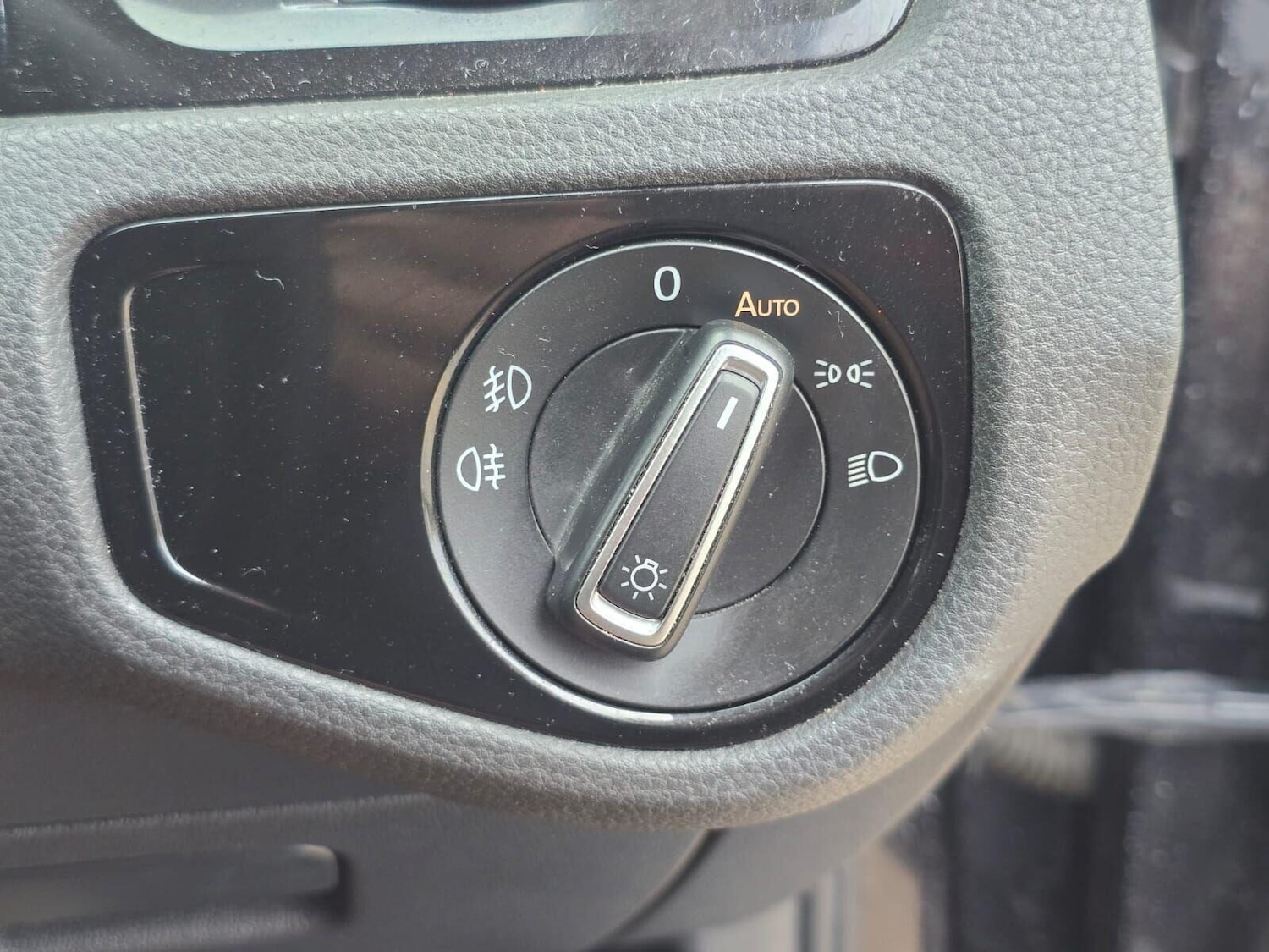 Used Volkswagen Golf 2015 for sale - 76280675: Photo 27