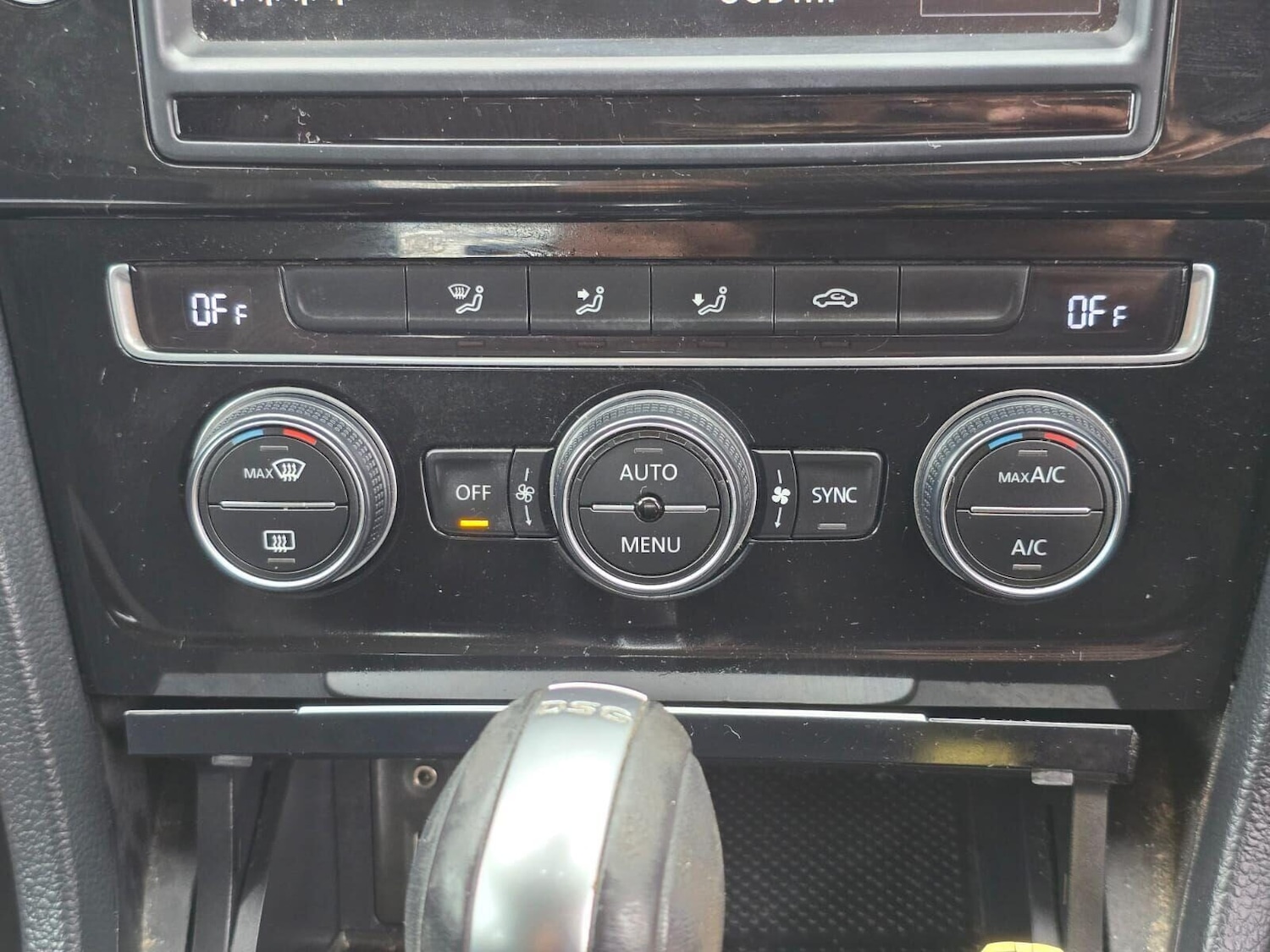 Used Volkswagen Golf 2015 for sale - 76280675: Photo 29