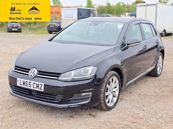Used Volkswagen Golf 2015 for sale - 76280675: Photo 3