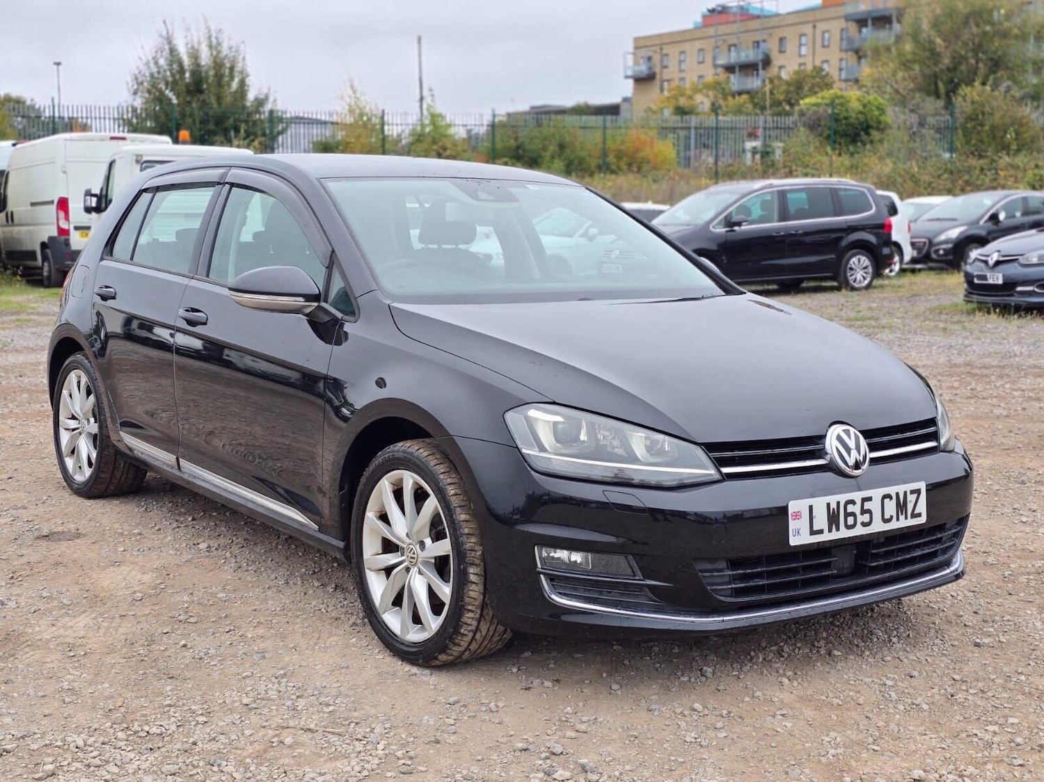 Used Volkswagen Golf 2015 for sale - 76280675: Photo 5