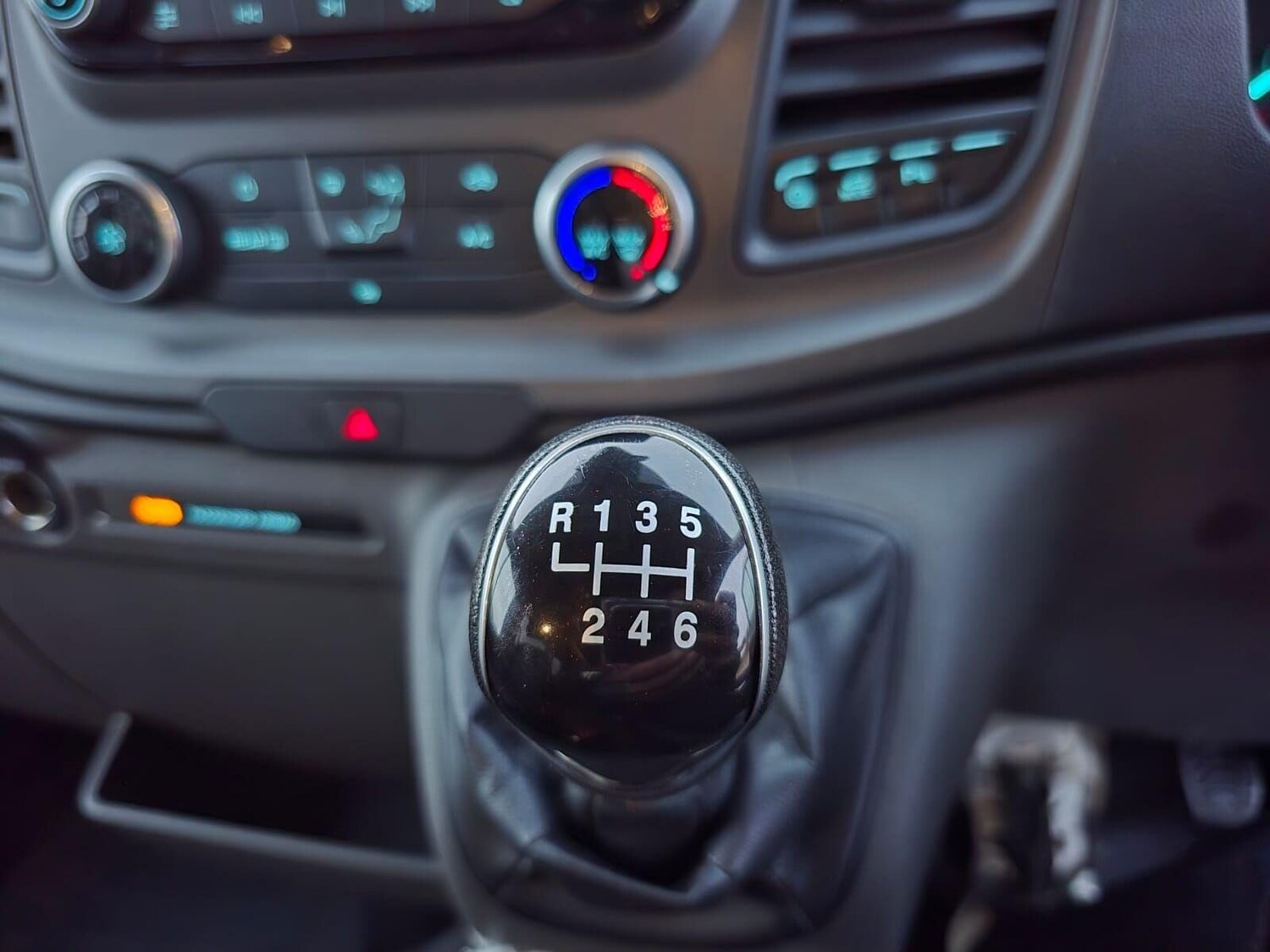 Used Ford Transit 2019 for sale - 75426269: Photo 22