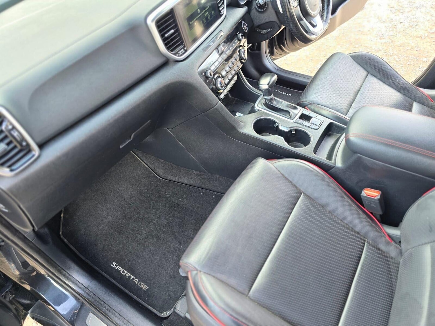 Used Kia Sportage 2018 for sale - 76535106: Photo 40