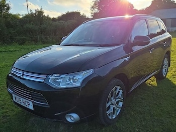 Used Mitsubishi Outlander 2015 for sale - 75276884: Photo