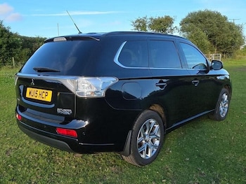 Used Mitsubishi Outlander 2015 for sale - 75276884: Photo