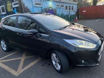 (17) - 1.0T EcoBoost Zetec Powershift Euro 6 5dr