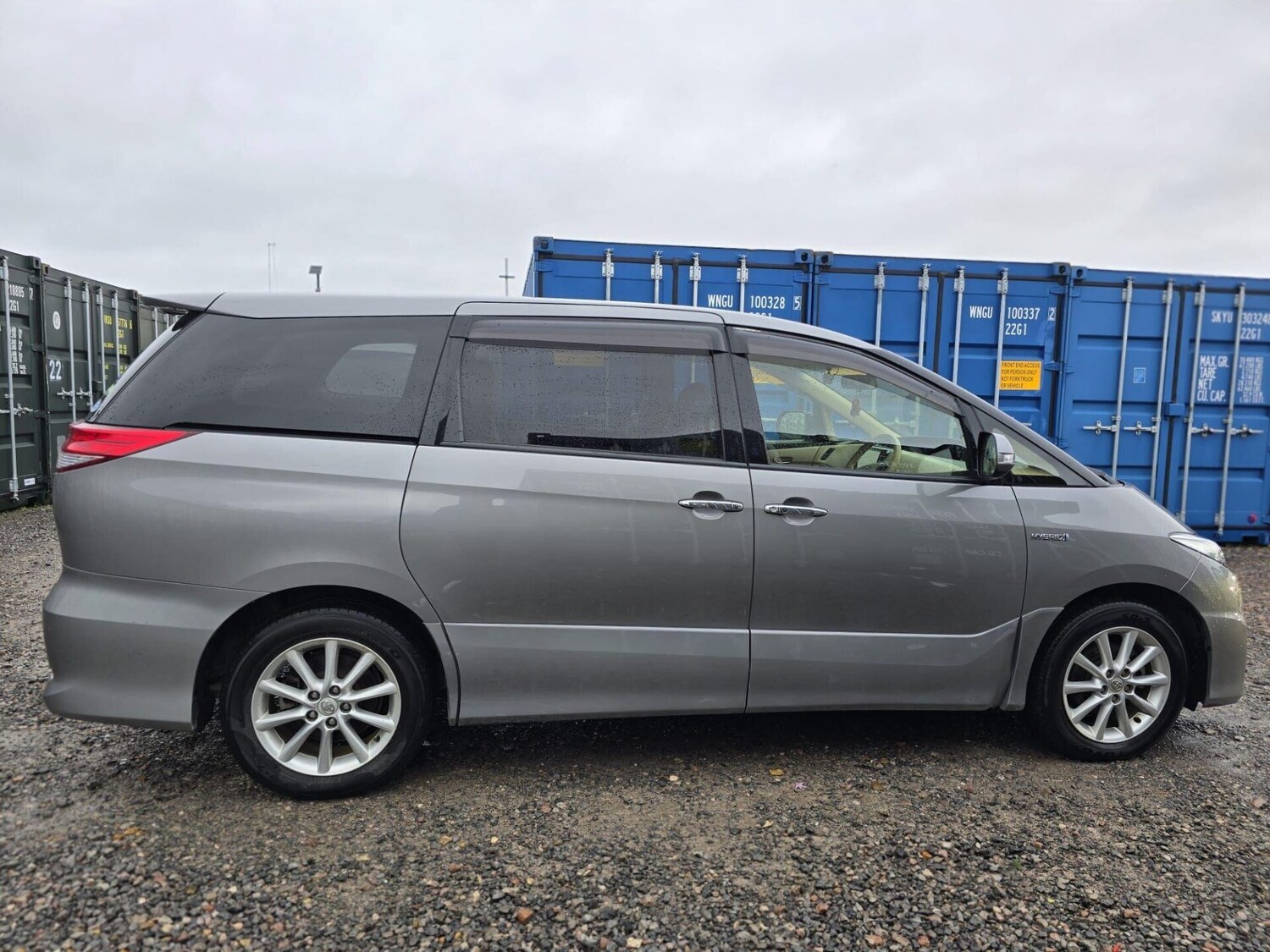 Used Toyota Estima 2014 for sale - 77582426: Photo 13