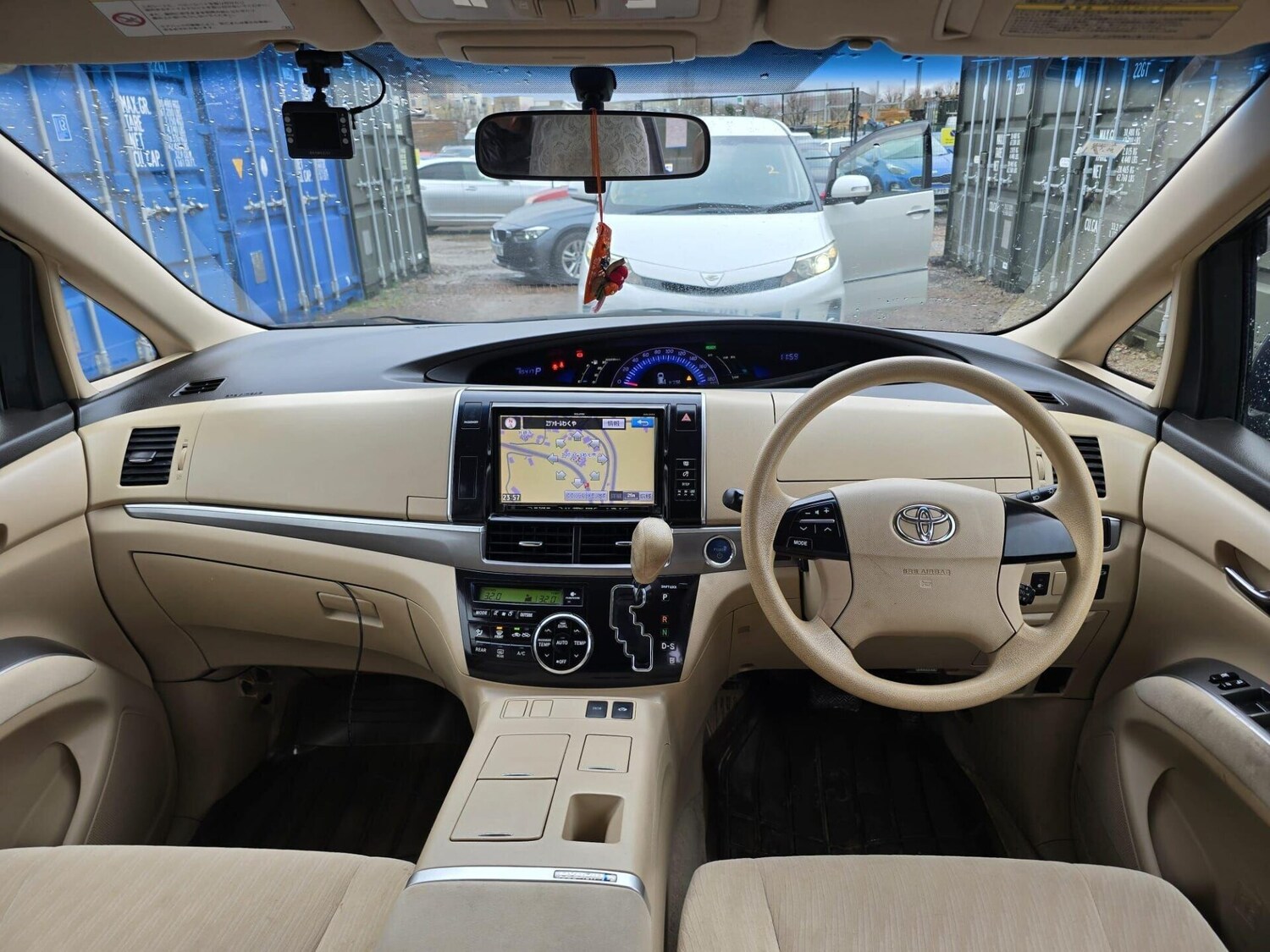 Used Toyota Estima 2014 for sale - 77582426: Photo 21