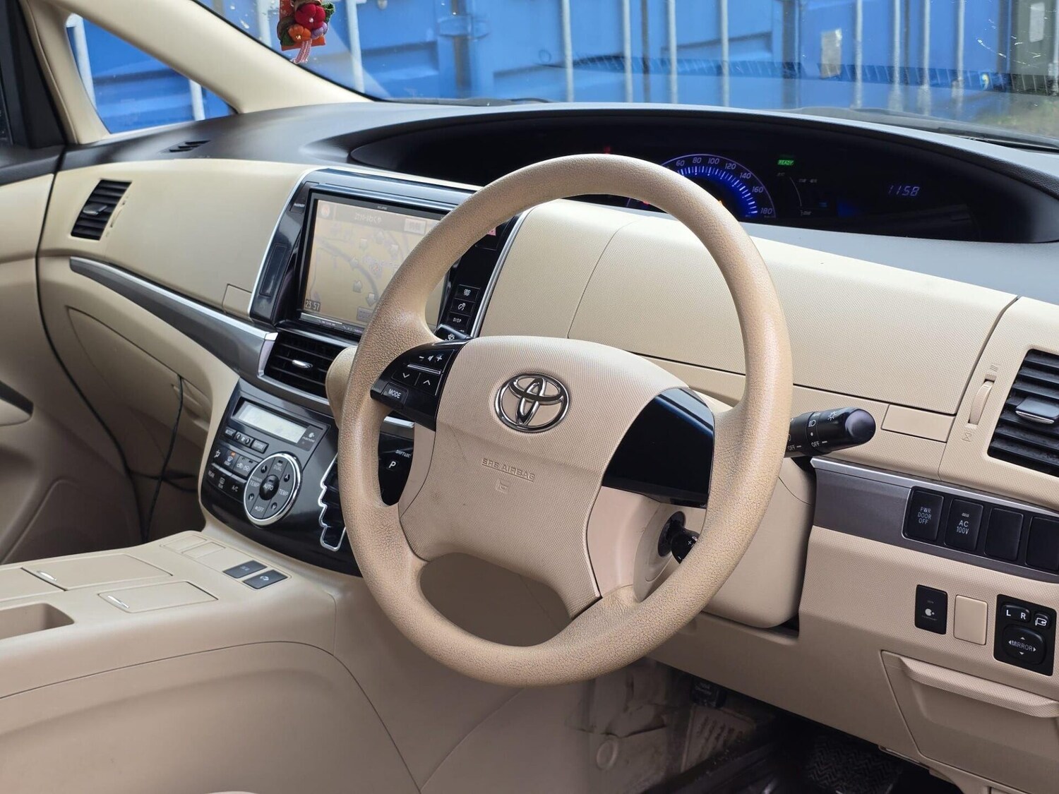 Used Toyota Estima 2014 for sale - 77582426: Photo 22