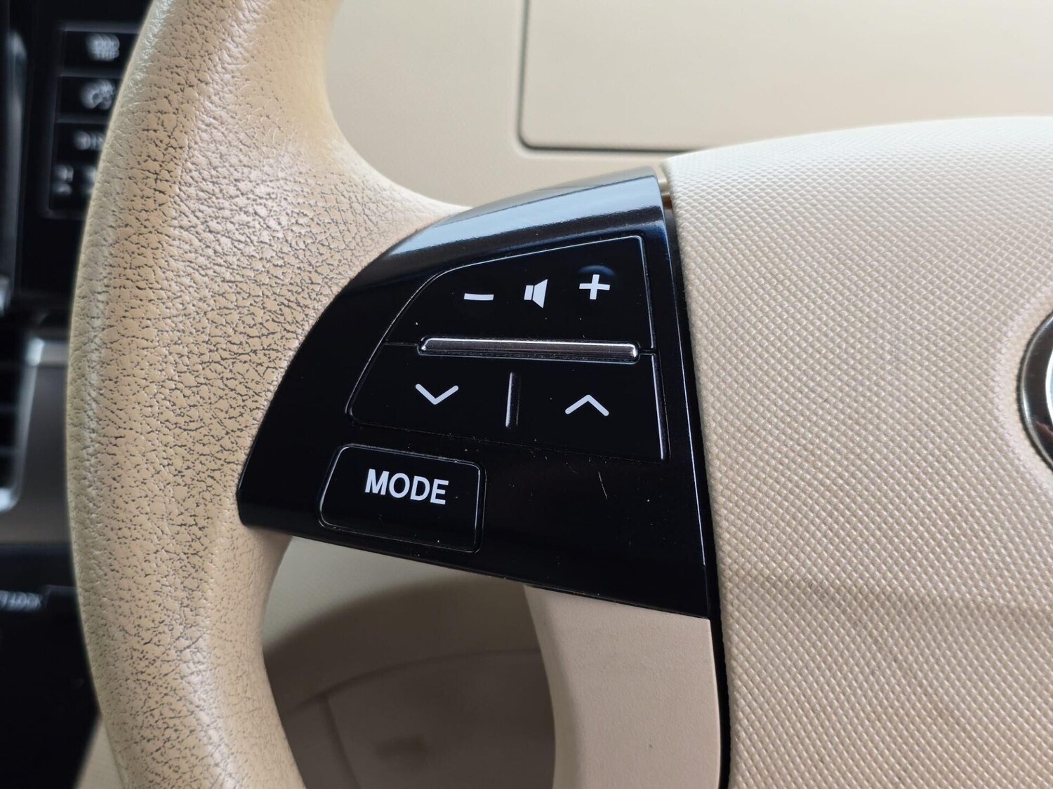 Used Toyota Estima 2014 for sale - 77582426: Photo 28