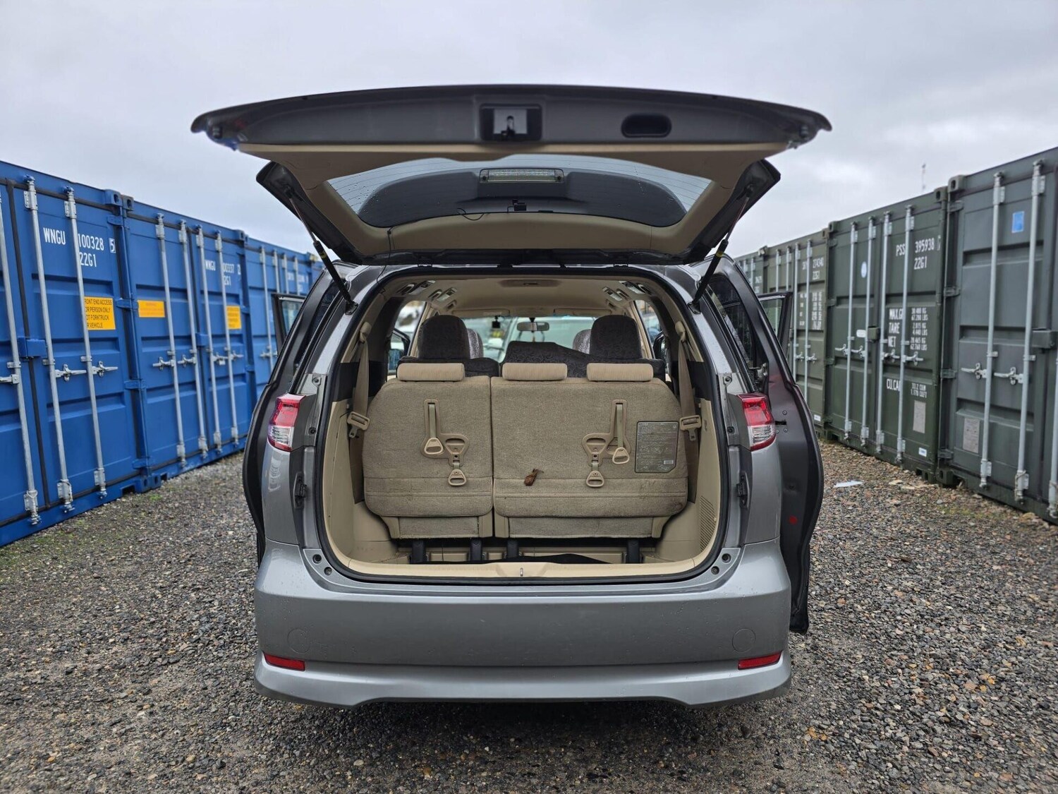 Used Toyota Estima 2014 for sale - 77582426: Photo 32