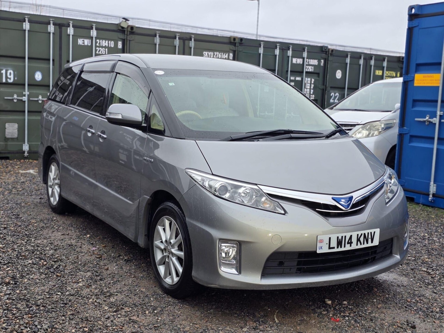 Used Toyota Estima 2014 for sale - 77582426: Photo 5