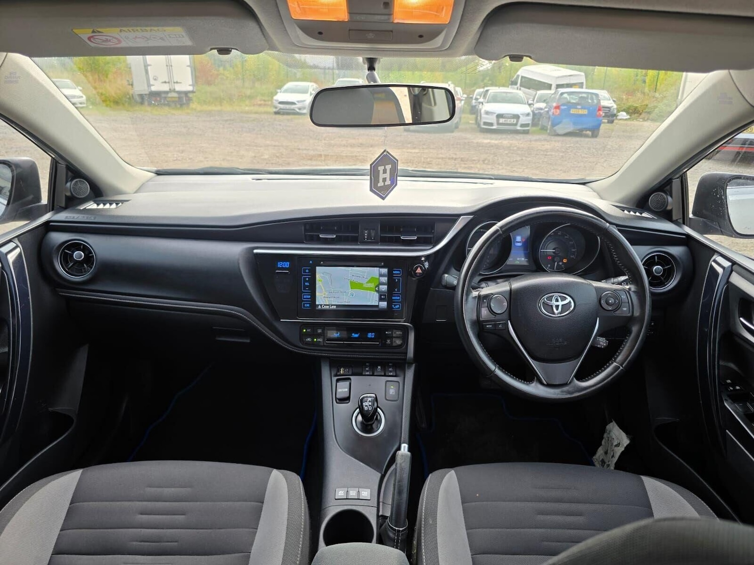 Used Toyota Auris 2016 for sale - 76045820: Photo 15