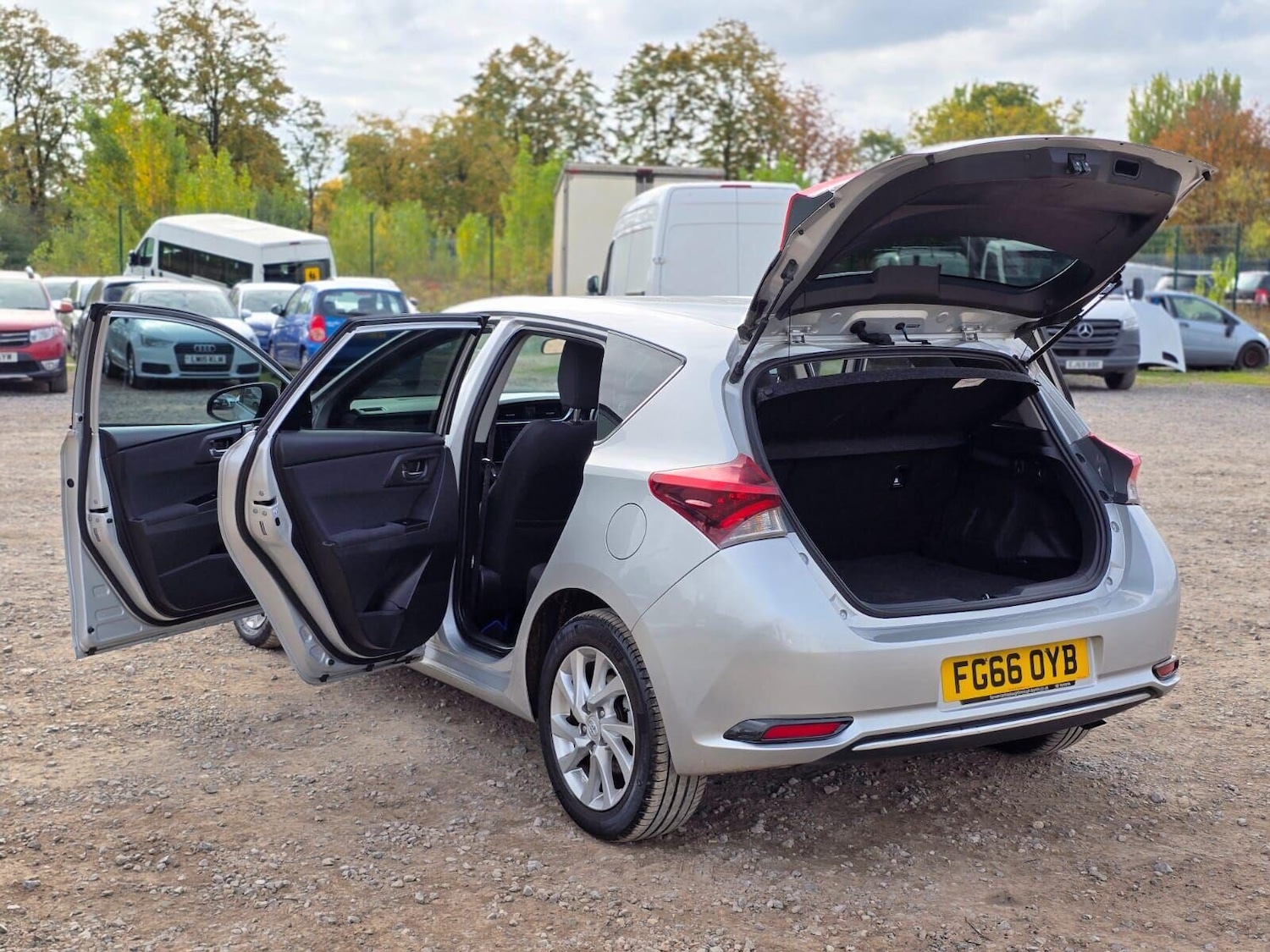 Used Toyota Auris 2016 for sale - 76045820: Photo 9