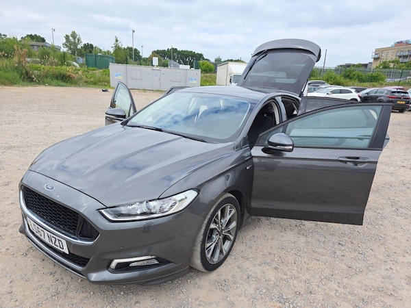 Used Ford Mondeo 2017 for sale - 75632037: Photo 10