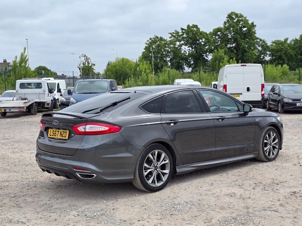 Used Ford Mondeo 2017 for sale - 75632037: Photo 17