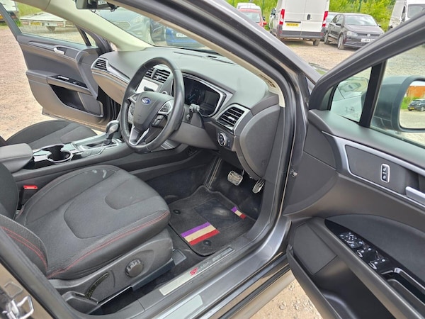 Used Ford Mondeo 2017 for sale - 75632037: Photo 19