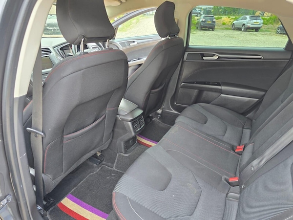Used Ford Mondeo 2017 for sale - 75632037: Photo 28