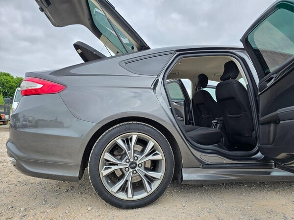 Used Ford Mondeo 2017 for sale - 75632037: Photo 33