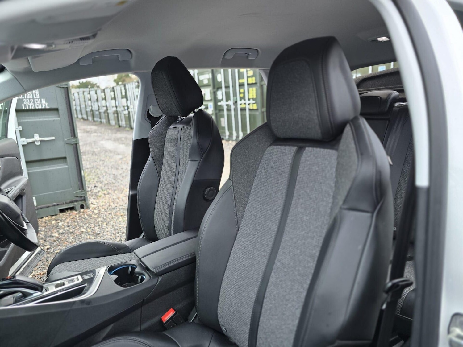 Used Peugeot 3008 2019 for sale - 77272464: Photo 38