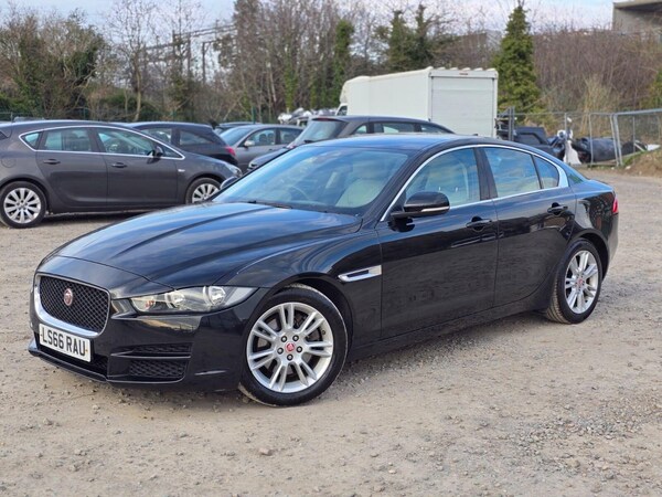 Used Jaguar XE 2016 for sale - 75425384: Photo 12