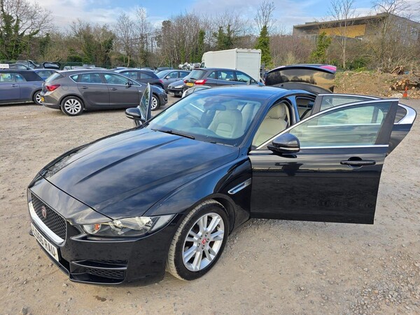 Used Jaguar XE 2016 for sale - 75425384: Photo 15
