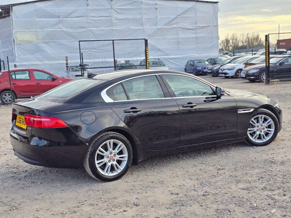 Used Jaguar XE 2016 for sale - 75425384: Photo 20