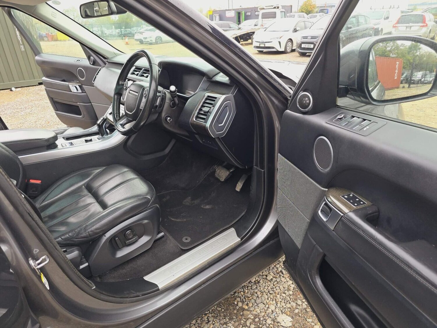 Vehicle 29