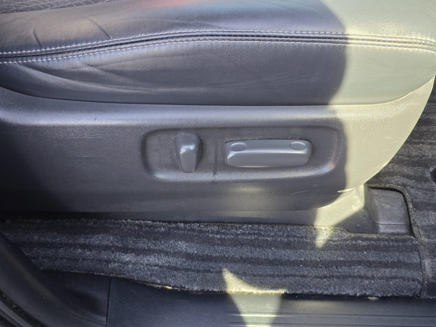 Used Toyota Estima 2014 for sale - 78149935: Photo 14