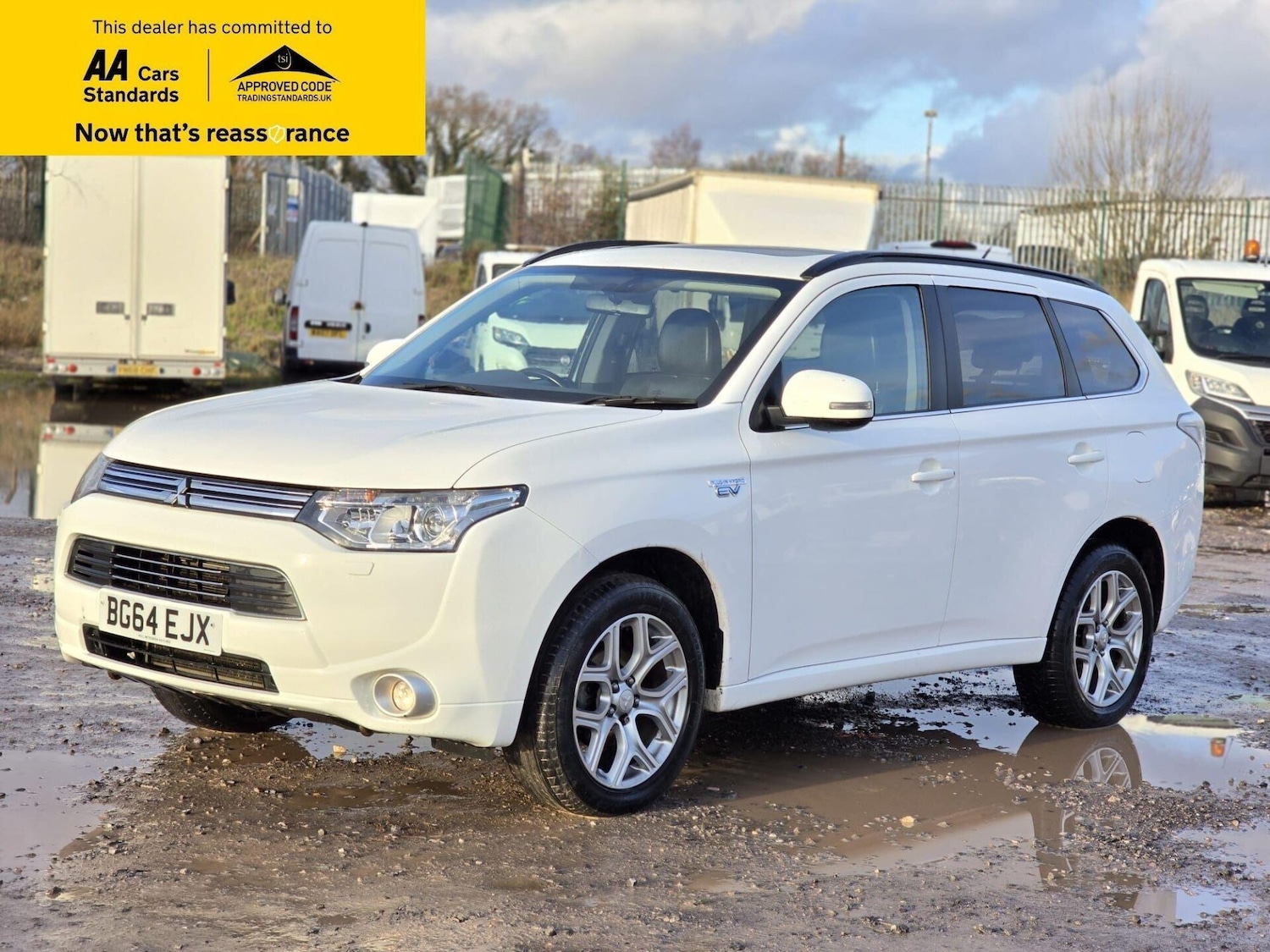 Used Mitsubishi Outlander 2014 for sale - 77079885: Photo 3