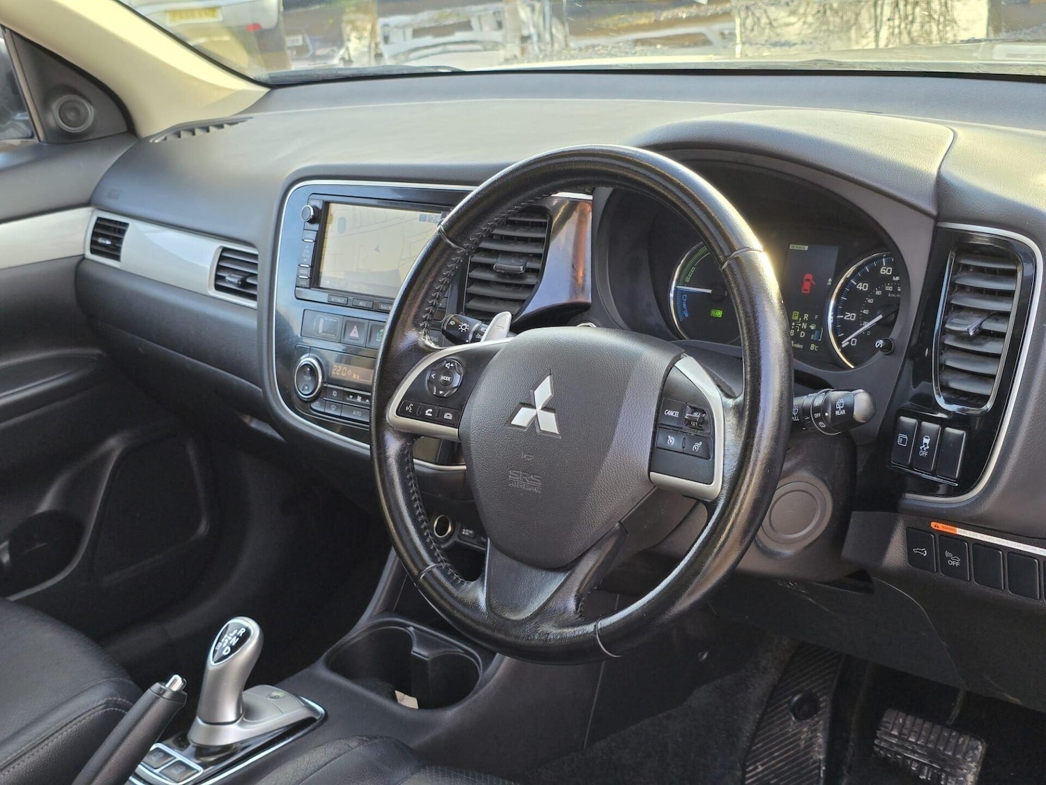 Used Mitsubishi Outlander 2014 for sale - 77079885: Photo 61