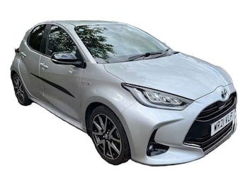 Used Toyota Yaris 2021 for sale - 78558343: Photo