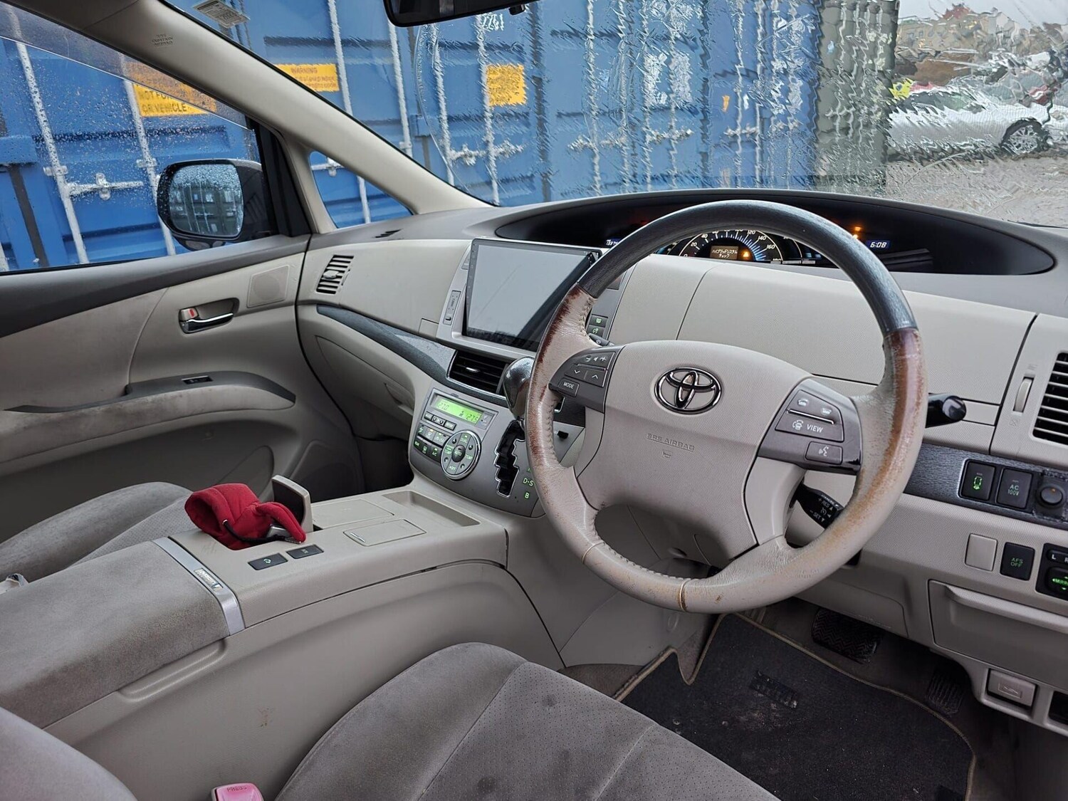 Used Toyota Estima 2015 for sale - 77557378: Photo 14