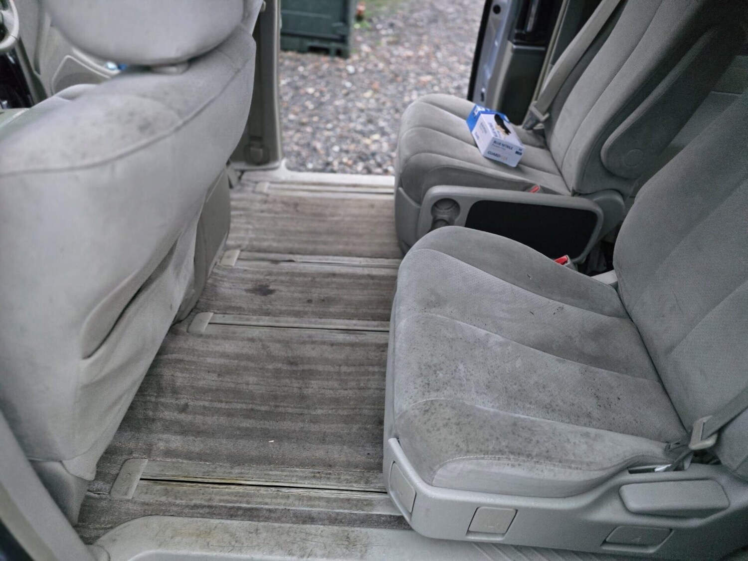 Used Toyota Estima 2015 for sale - 77557378: Photo 15