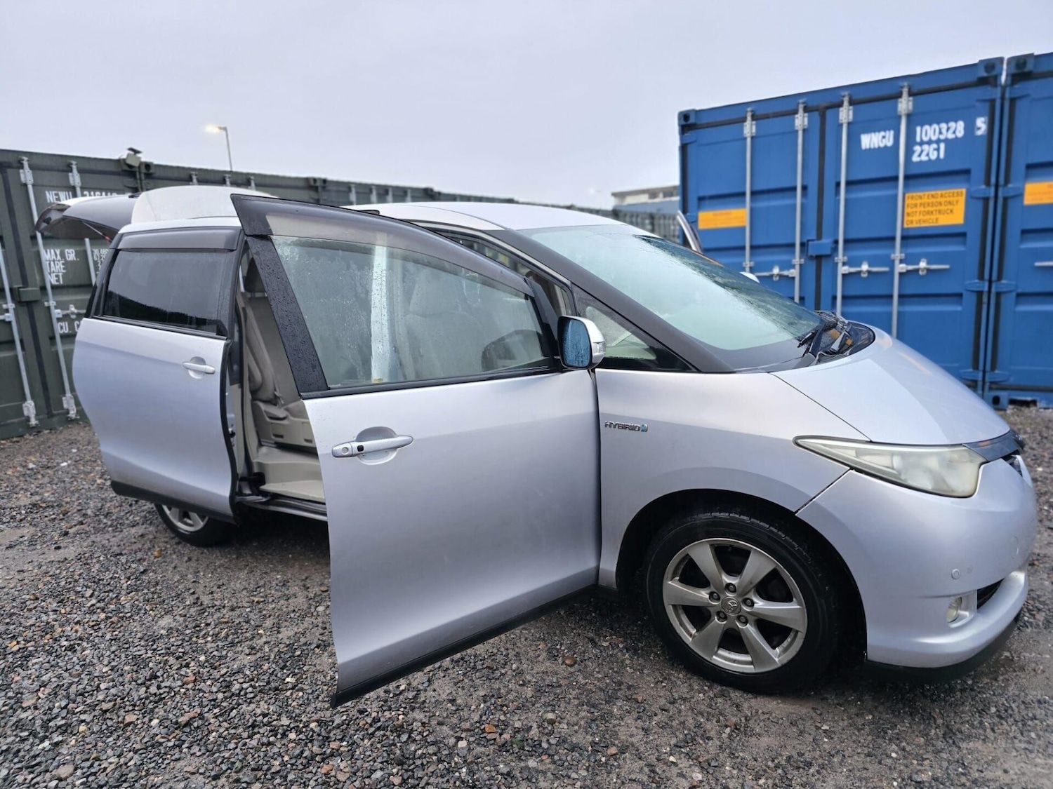 Used Toyota Estima 2015 for sale - 77557378: Photo 7