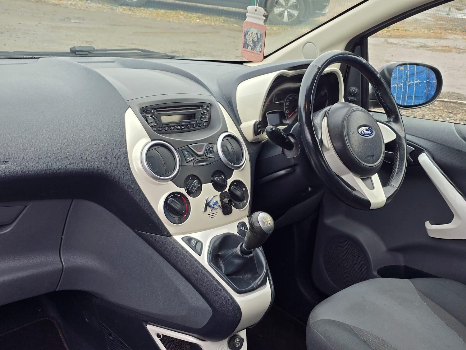 Vehicle 22